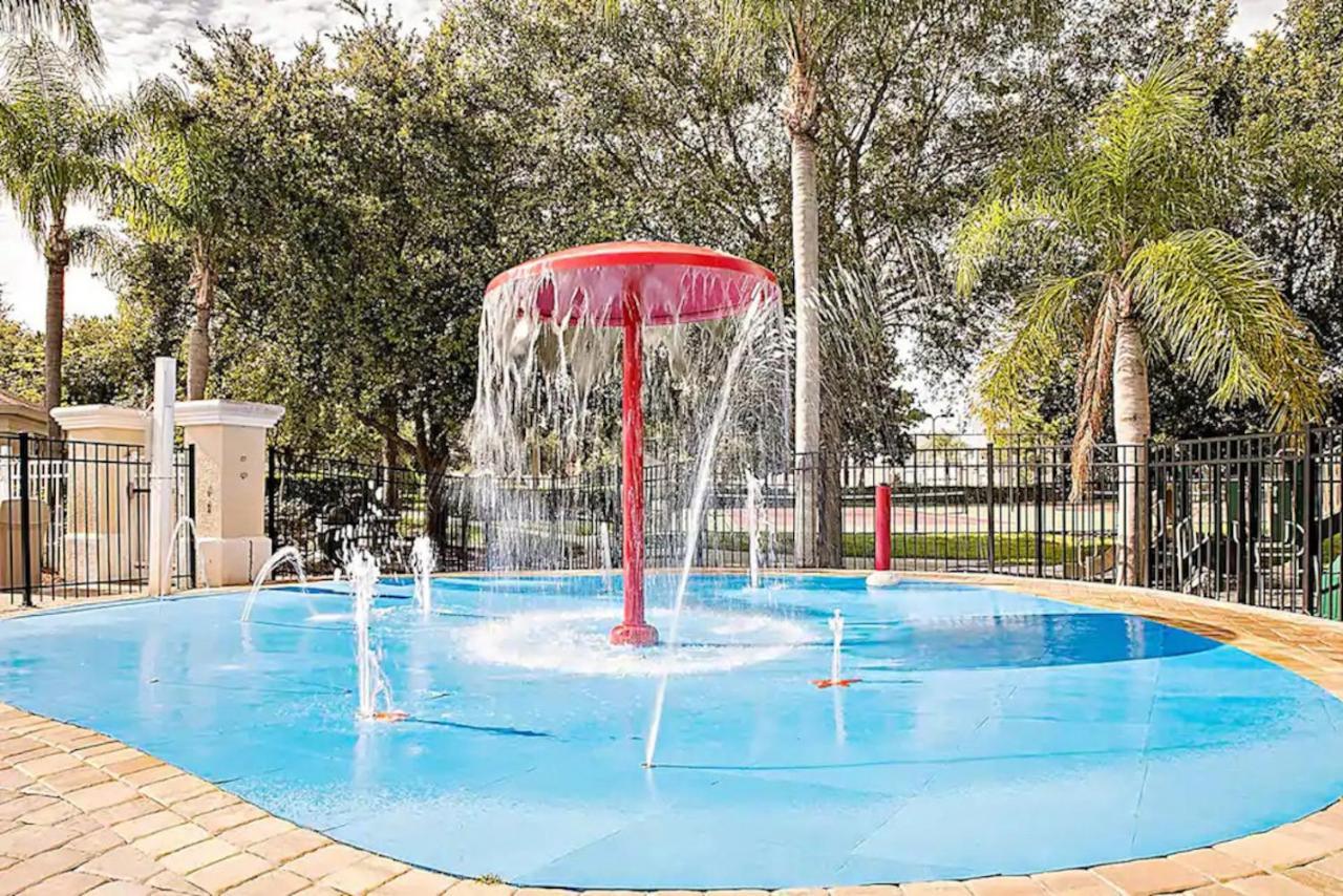 Resort-Style Condo Near Disney World Kissimmee Exteriör bild